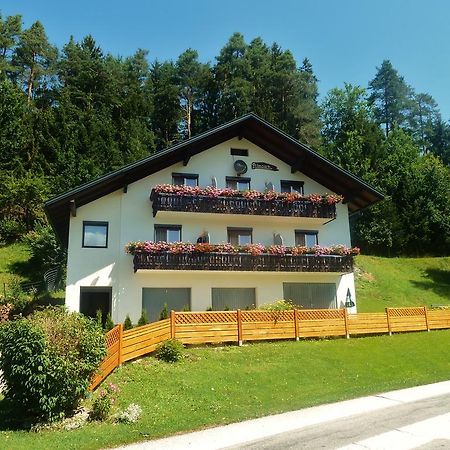 Haus Primosch Apartment Schiefling am See Exterior photo